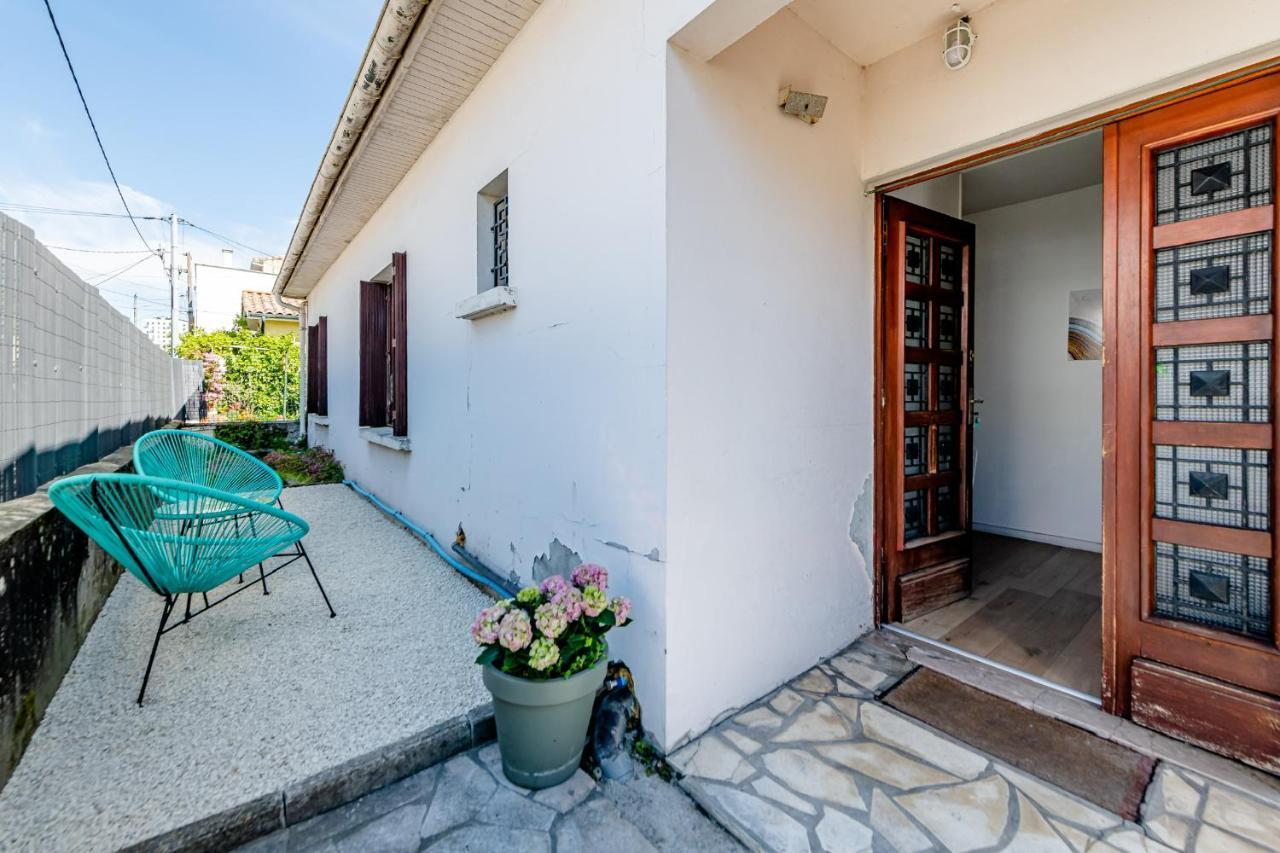 Maison De Plain Pied Avec Exterieur Lejlighed Floirac  Eksteriør billede